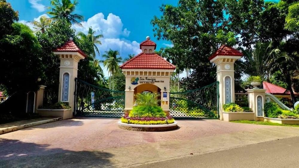 San Remigio Beach Club Экстерьер фото
